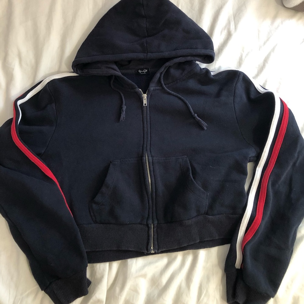 ❌SOLD❌ Brandy Melville cropped zip up hoodie